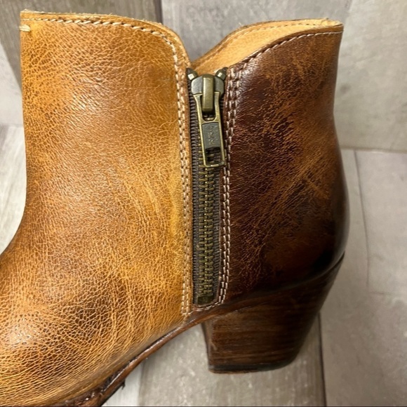 Bed Stu Yell Distressed Leather Booties Size 6.5 - Picture 13 of 16
